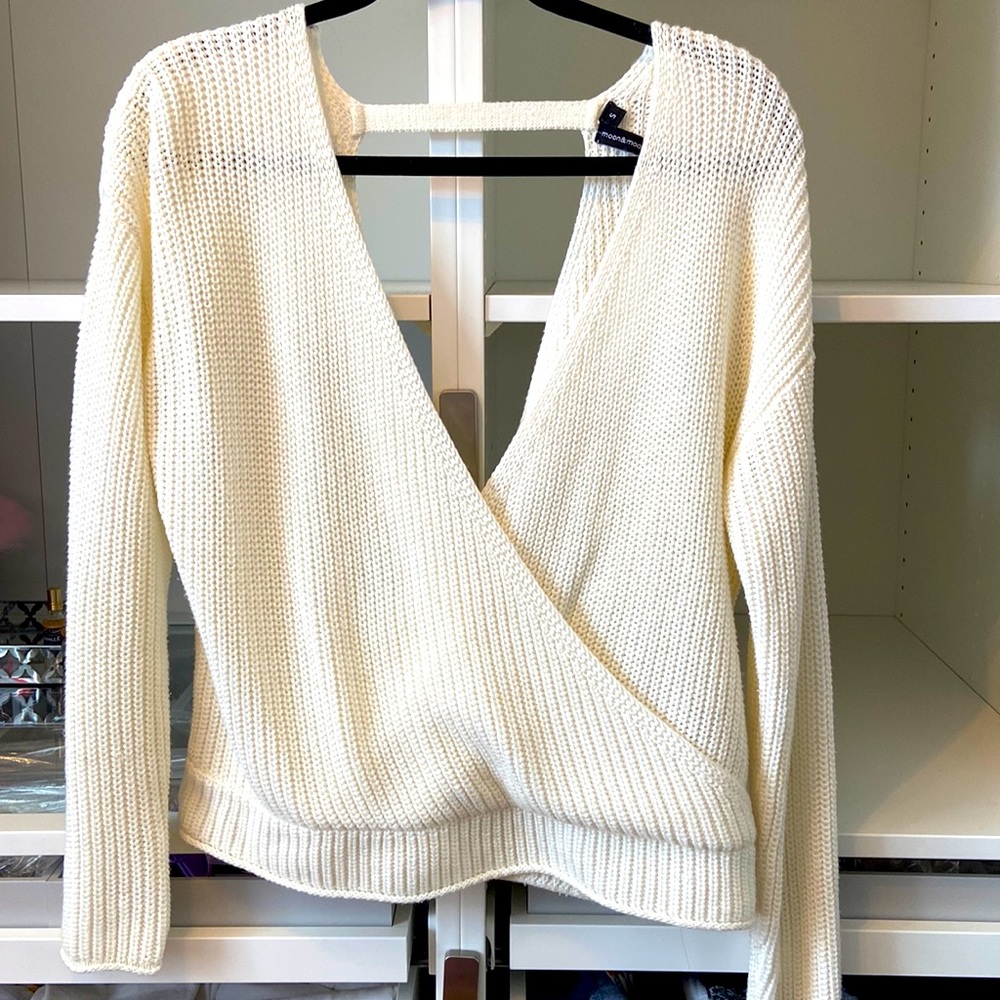 Cream Double V  wrap knit